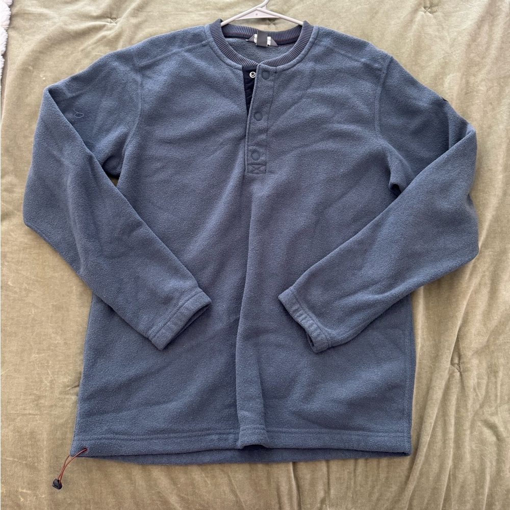 Eddie Bauer fleece crewneck.